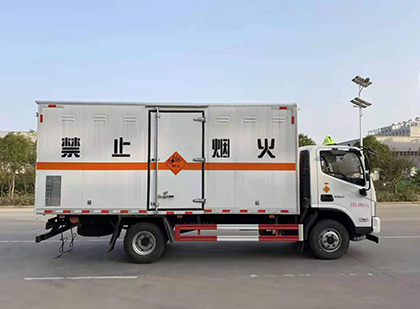 黄州爆破器材运输车